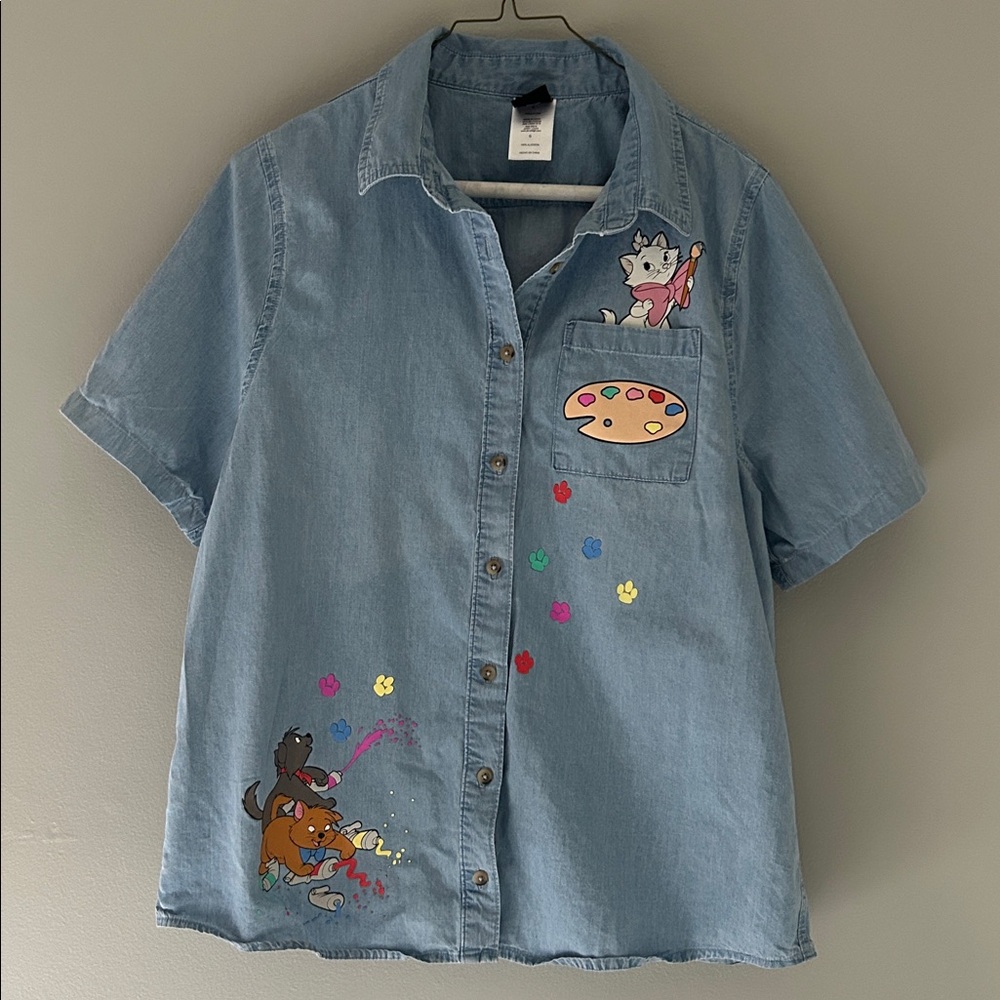 Vintage Disney Light Blue Denim Shirt with Aristocats Cartoon Design
